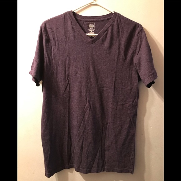 Mossimo V neck T shirt Used - Picture 4 of 6